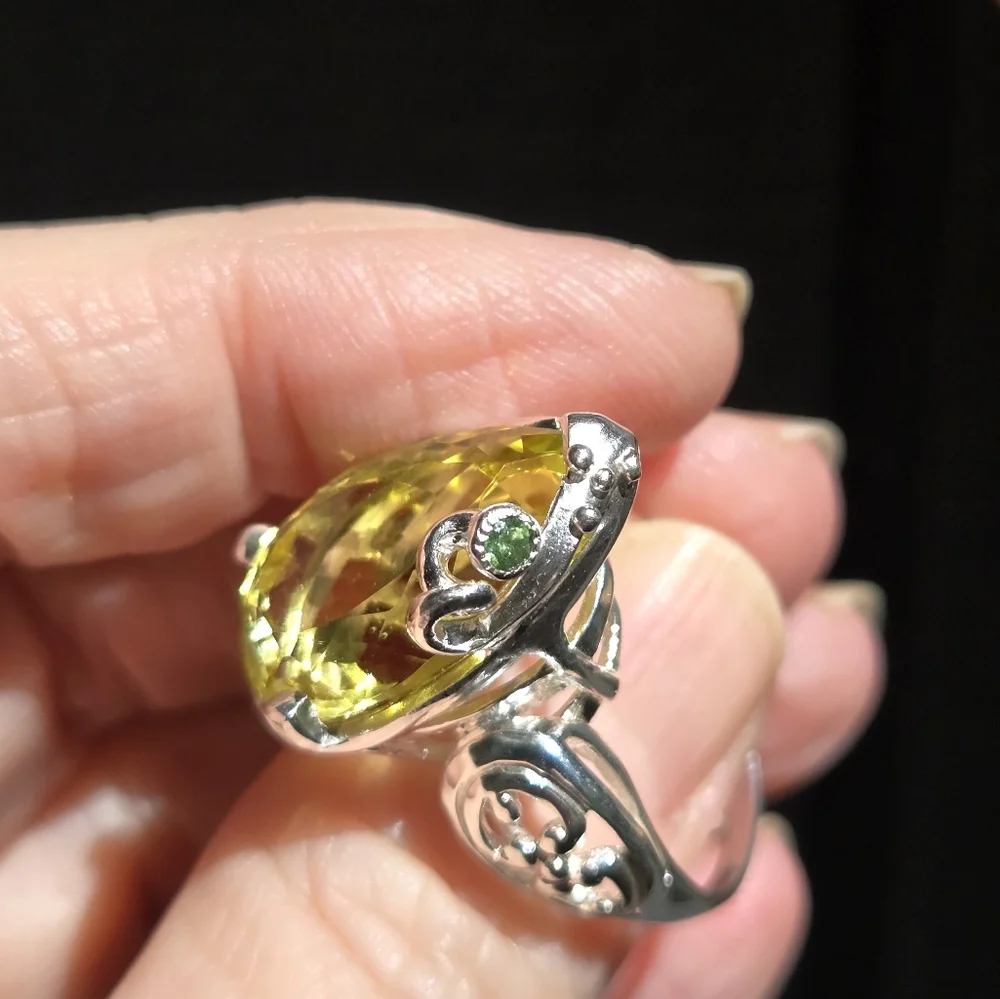 17k pear cut Lemon Quartz 🍋 & green 💚 sapphire sterling & white goldring sz8.5 - Picture 11 of 14